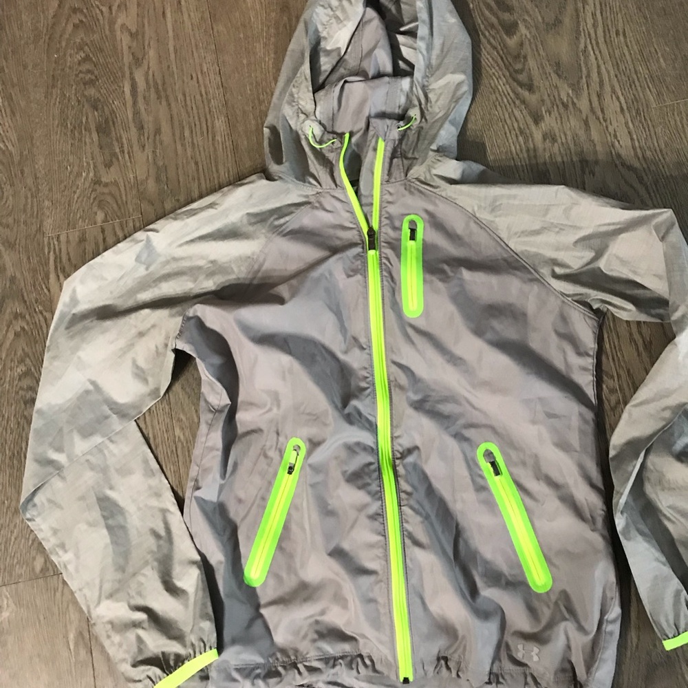 Women’s Under Armour Windbreaker